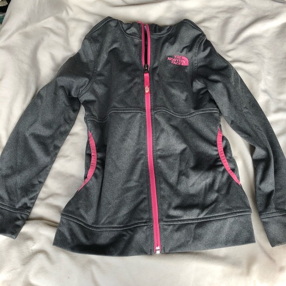 The North Face Other - 🥳Labor Day Sale!Today Only!🎉NorthFace Sweatshirt